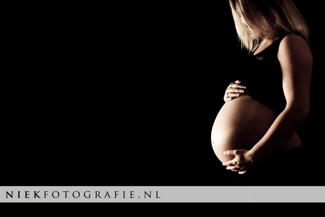 Zwanger Fotografie Buik Monique Veendam Kleur 3